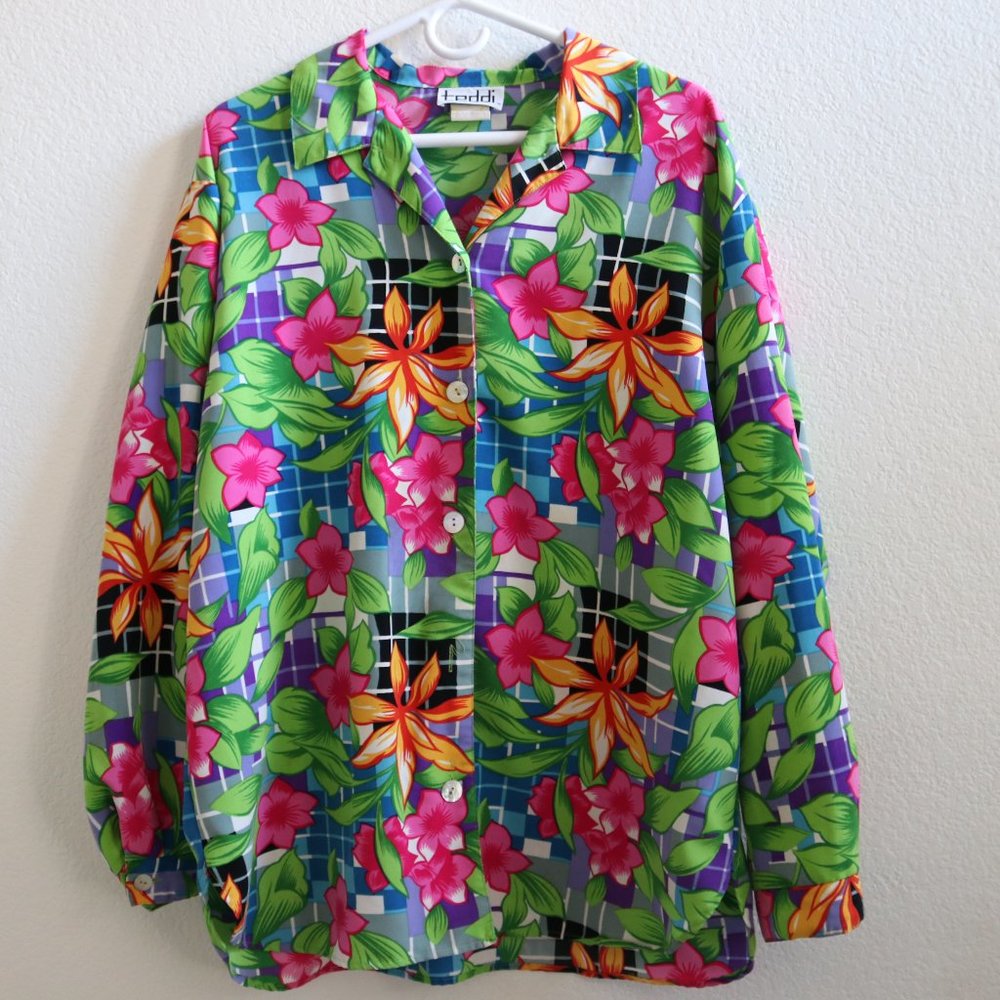 Teddi - Vintage Blouse  - Oversized /Long Sleeve